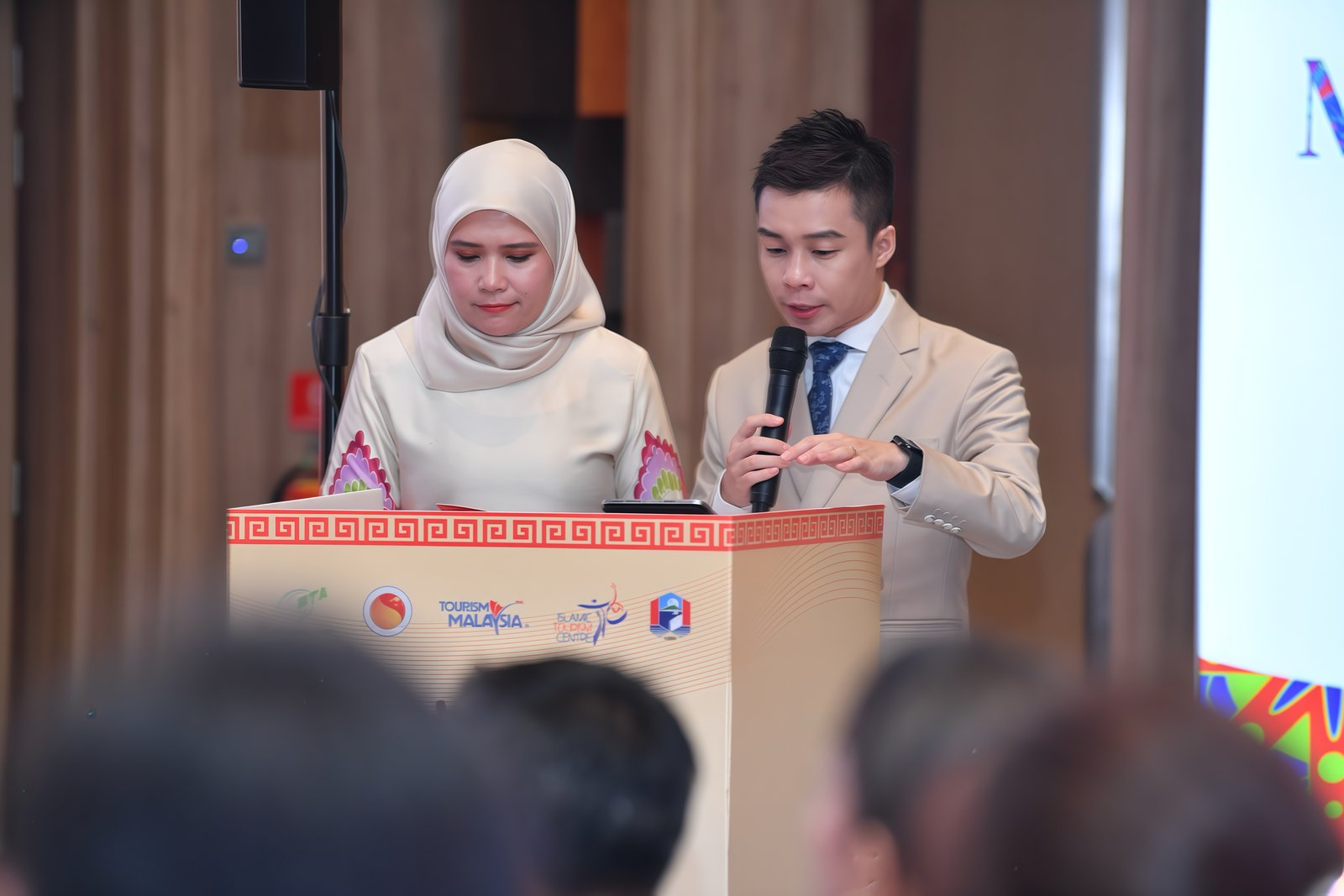 JC Cheah co-hosting a Tourism Malaysia and Islamic Tourism Centre event