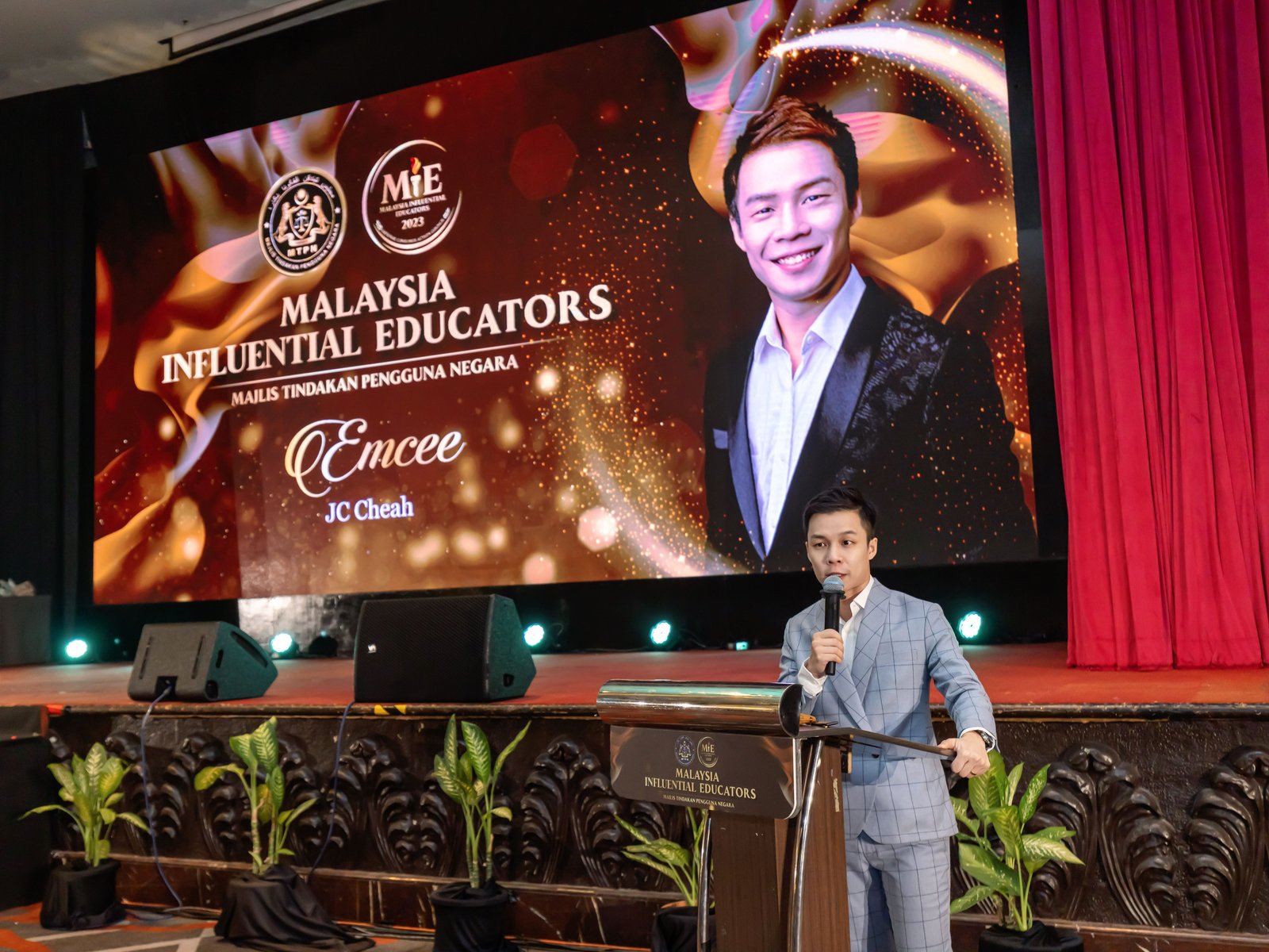 JC Cheah — Award Presentation & Recognition