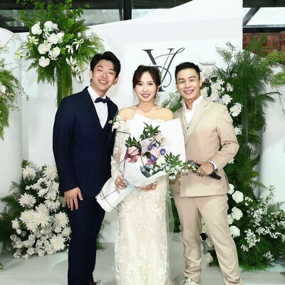 Yi Zhe and Joelyn at their wedding